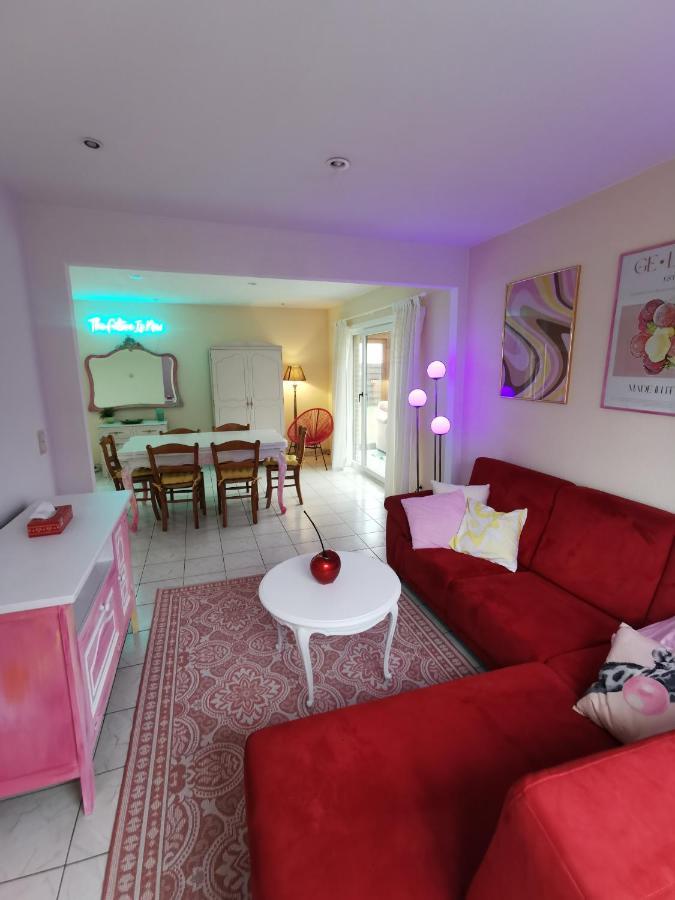 Izzy'S Rainbow House Villa De Haan Exterior photo